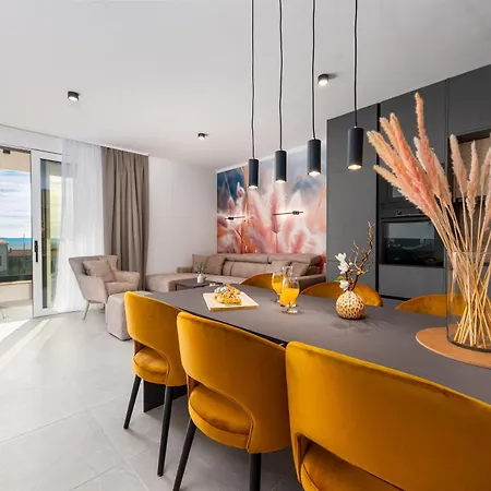 Apartman Sunshine Breeze Promajna