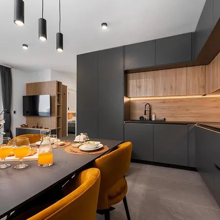 Sunshine Breeze Apartman *