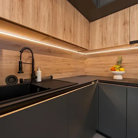 Sunshine Breeze Apartman Promajna